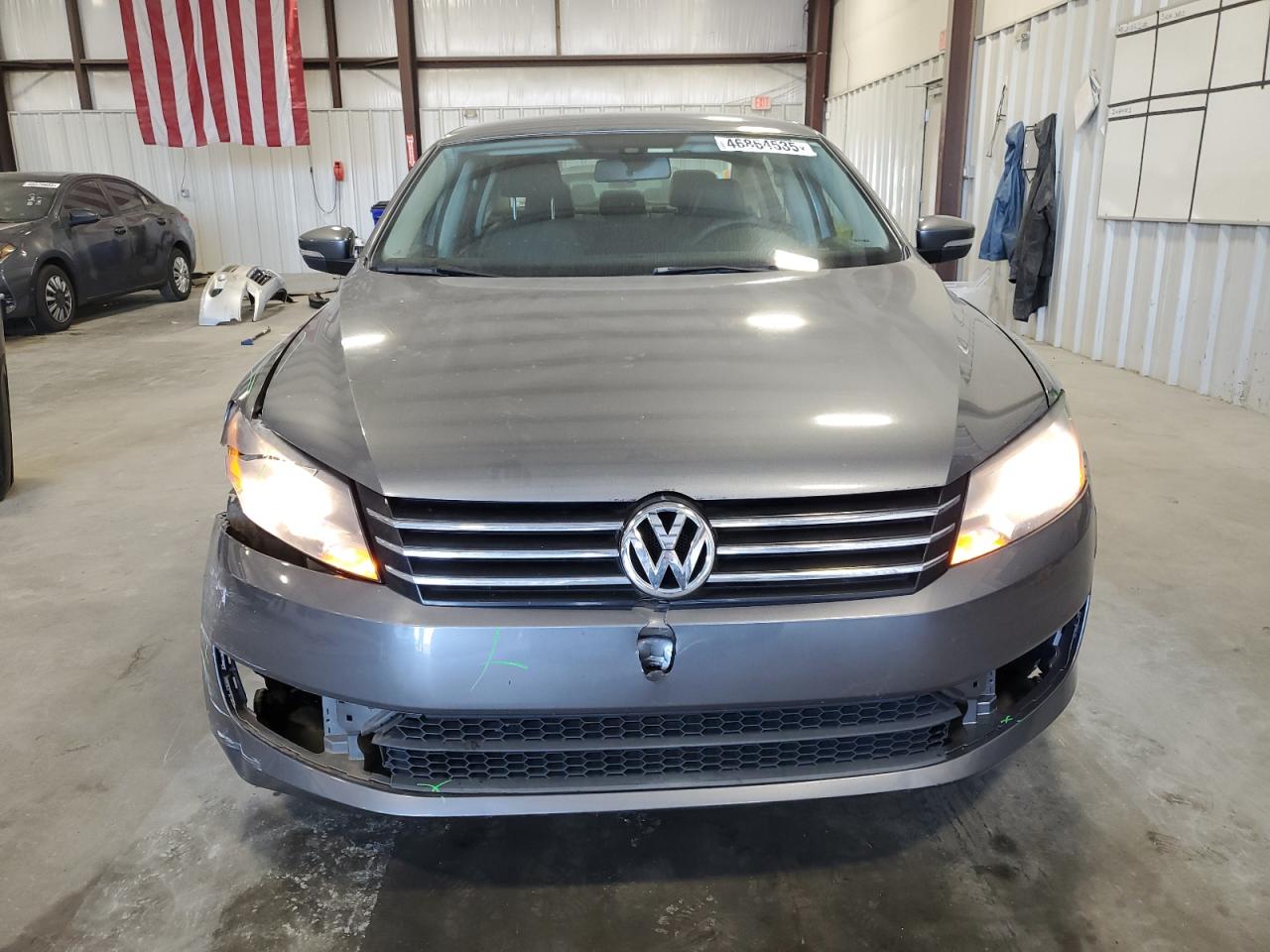 2014 Volkswagen Passat - Image 5