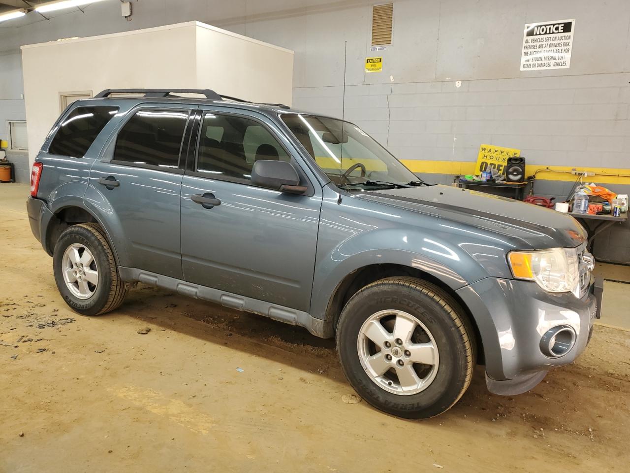 2012 Ford Escape - Image 4