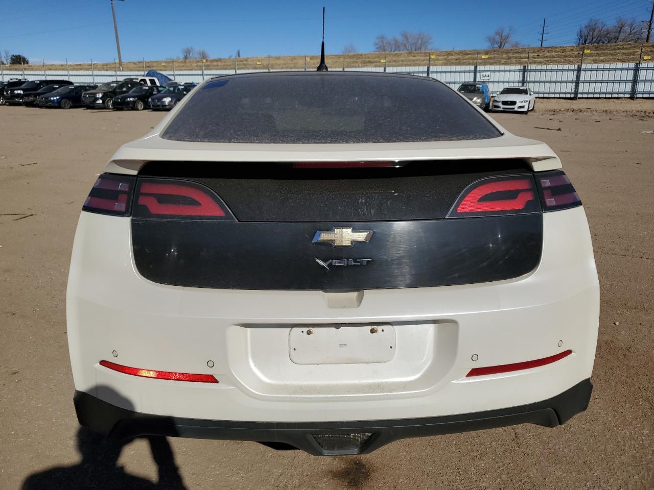 2012 Chevrolet Volt - Image 6