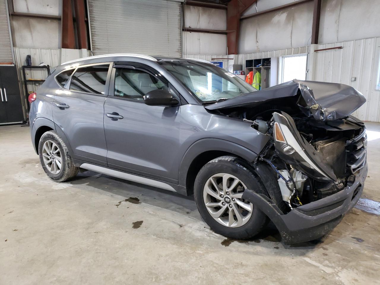 2017 Hyundai Tucson - Image 4