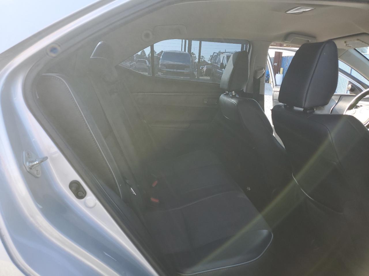 2016 Toyota Corolla - Image 11