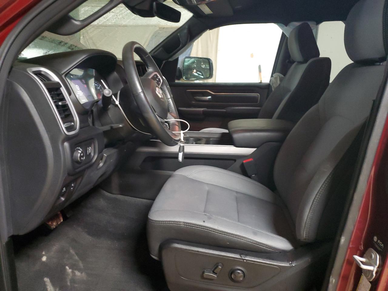 2022 RAM 1500 - Image 7
