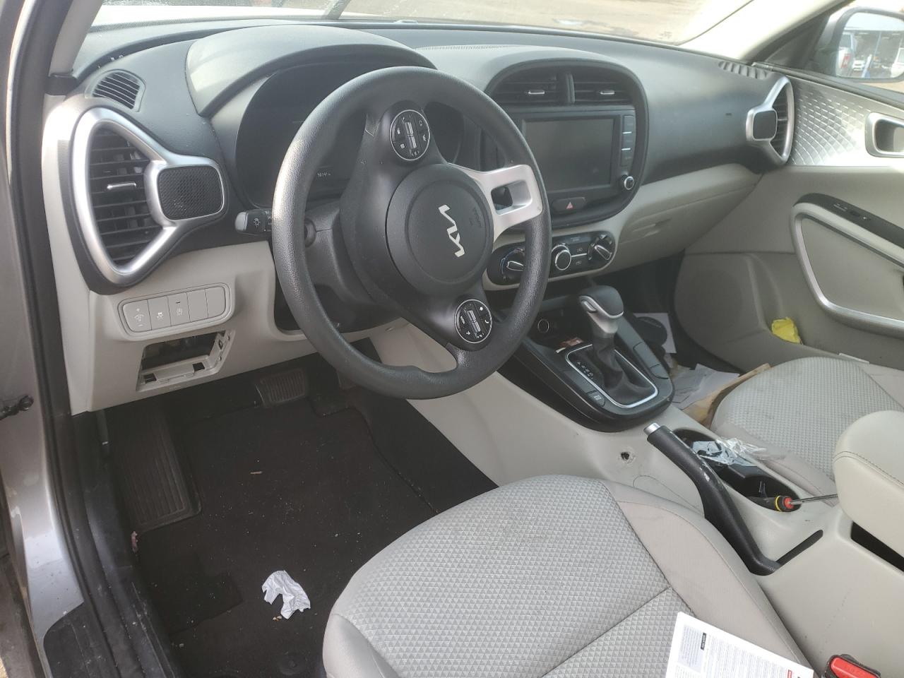 2023 Kia Soul - Image 8