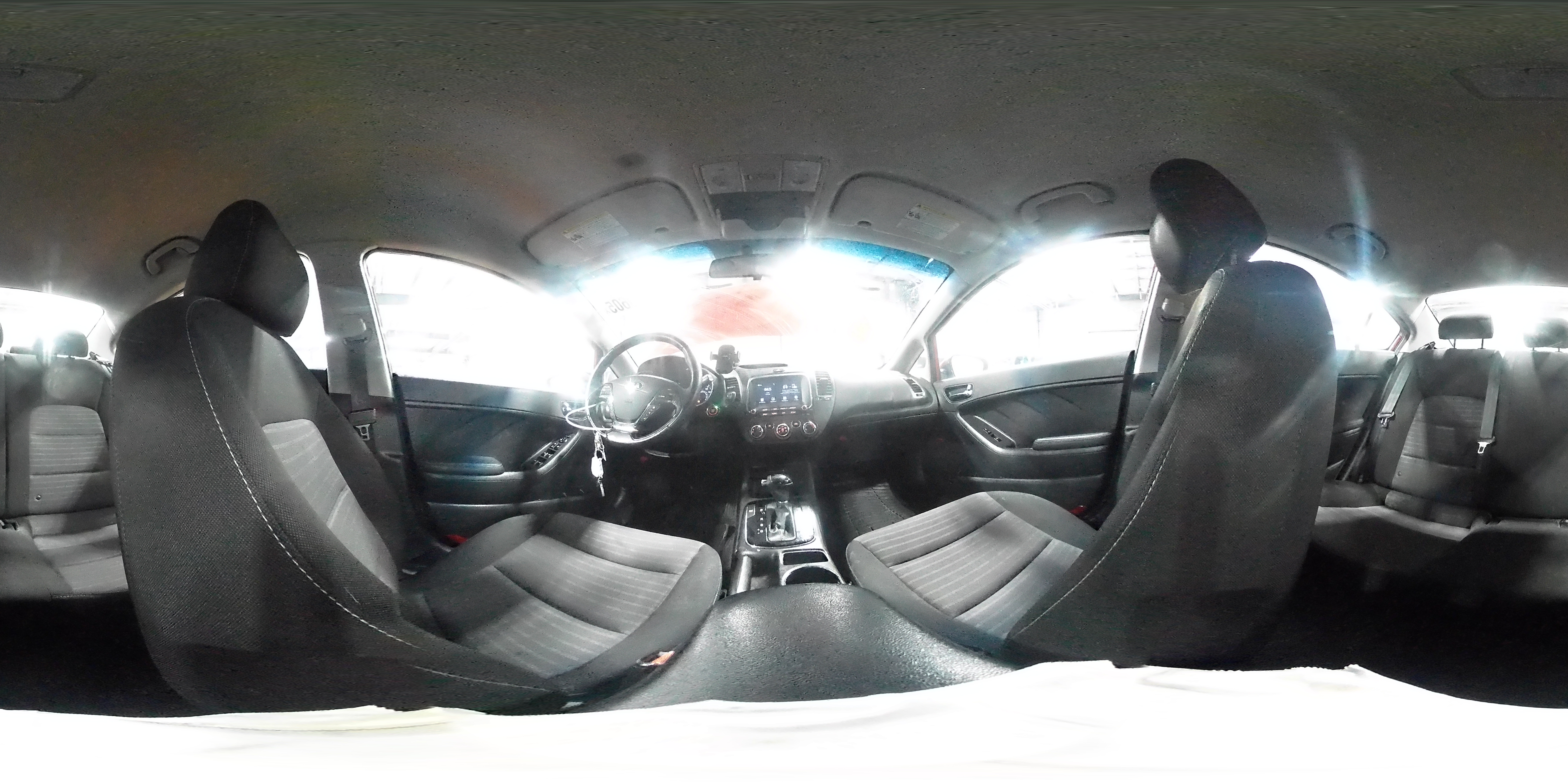 2017 Kia Forte - Image 14