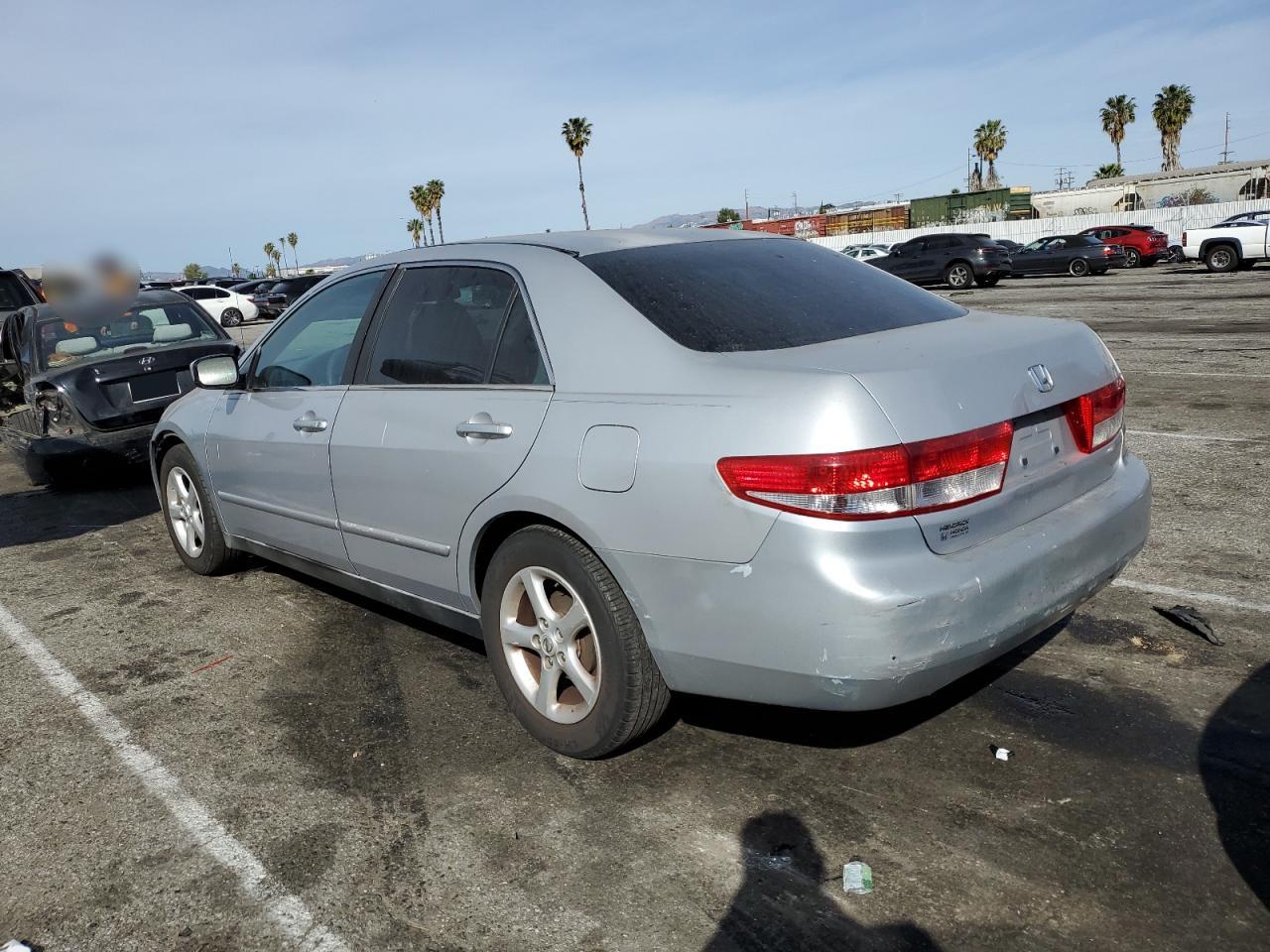 2004 Honda Accord - Image 2