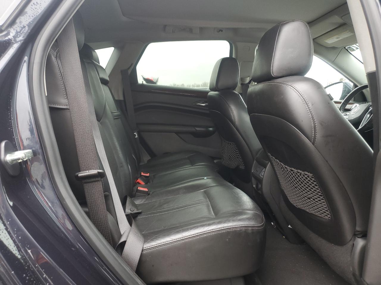 2015 Cadillac SRX - Image 11
