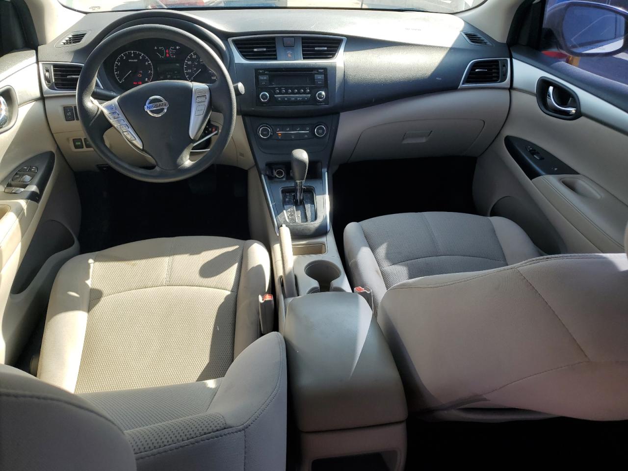 2016 Nissan Sentra - Image 8