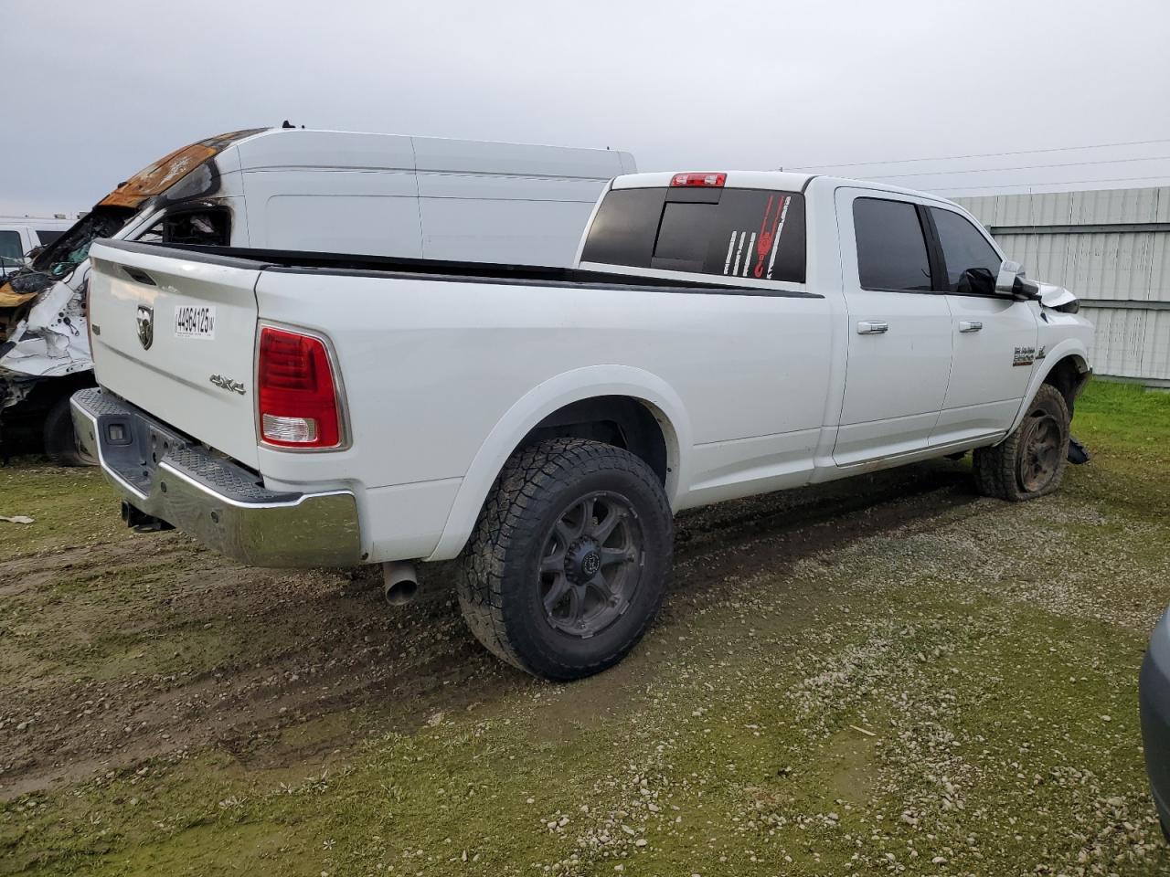 2014 RAM 3500 - Image 3