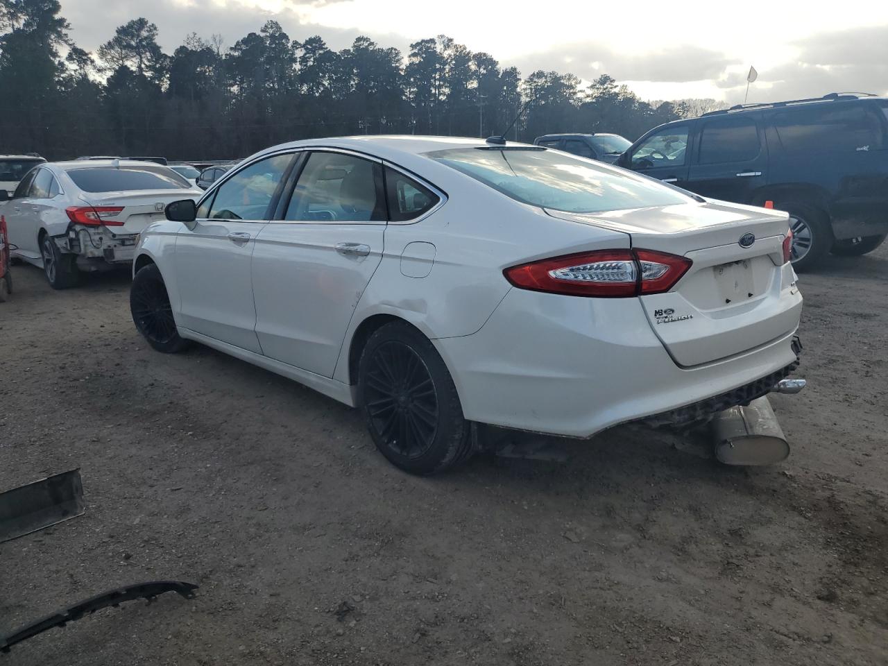 2014 Ford Fusion - Image 2