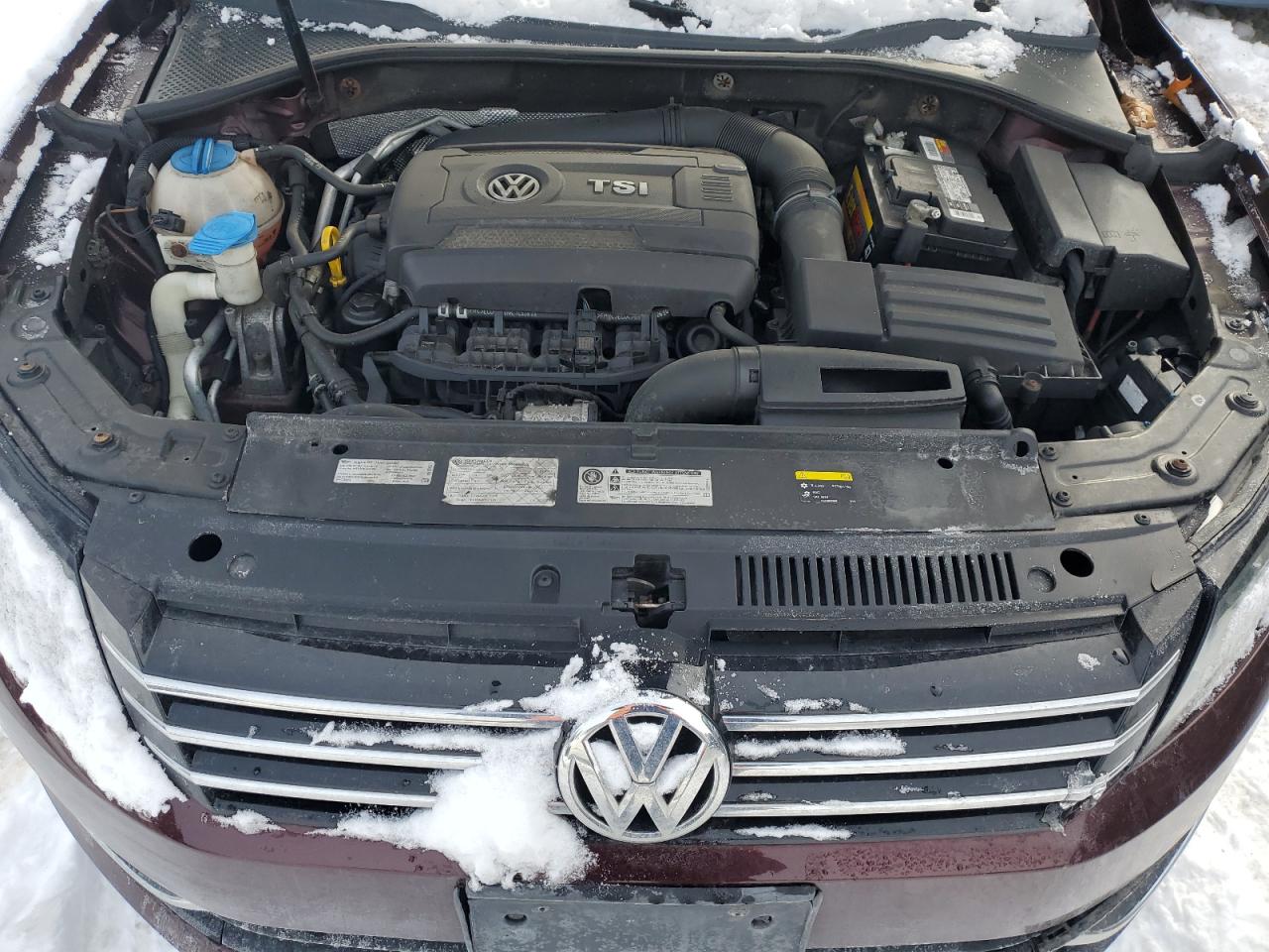 2014 Volkswagen Passat - Image 11