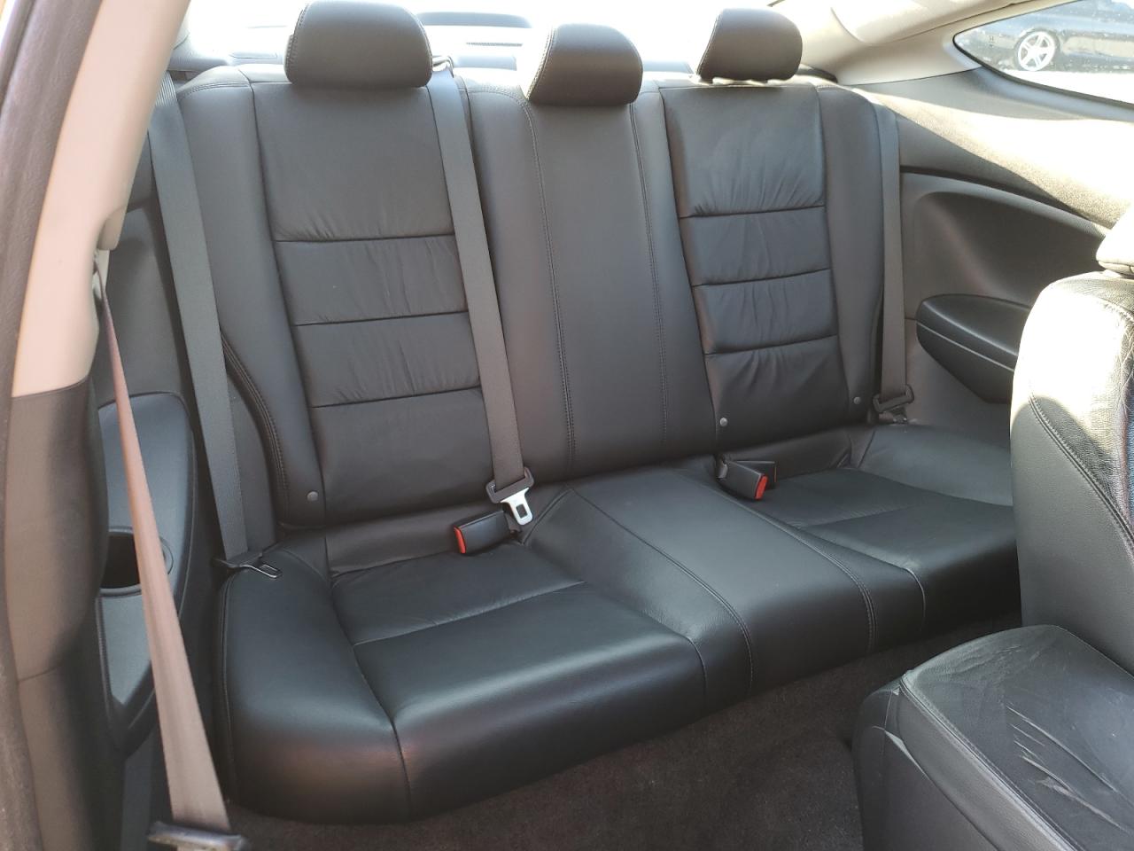 2012 Honda Accord - Image 10