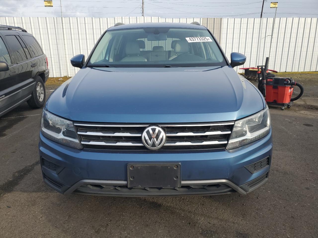 2019 Volkswagen Tiguan - Image 5