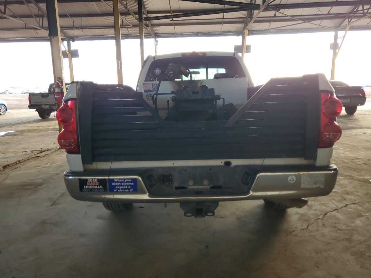 2009 Dodge RAM - Image 6