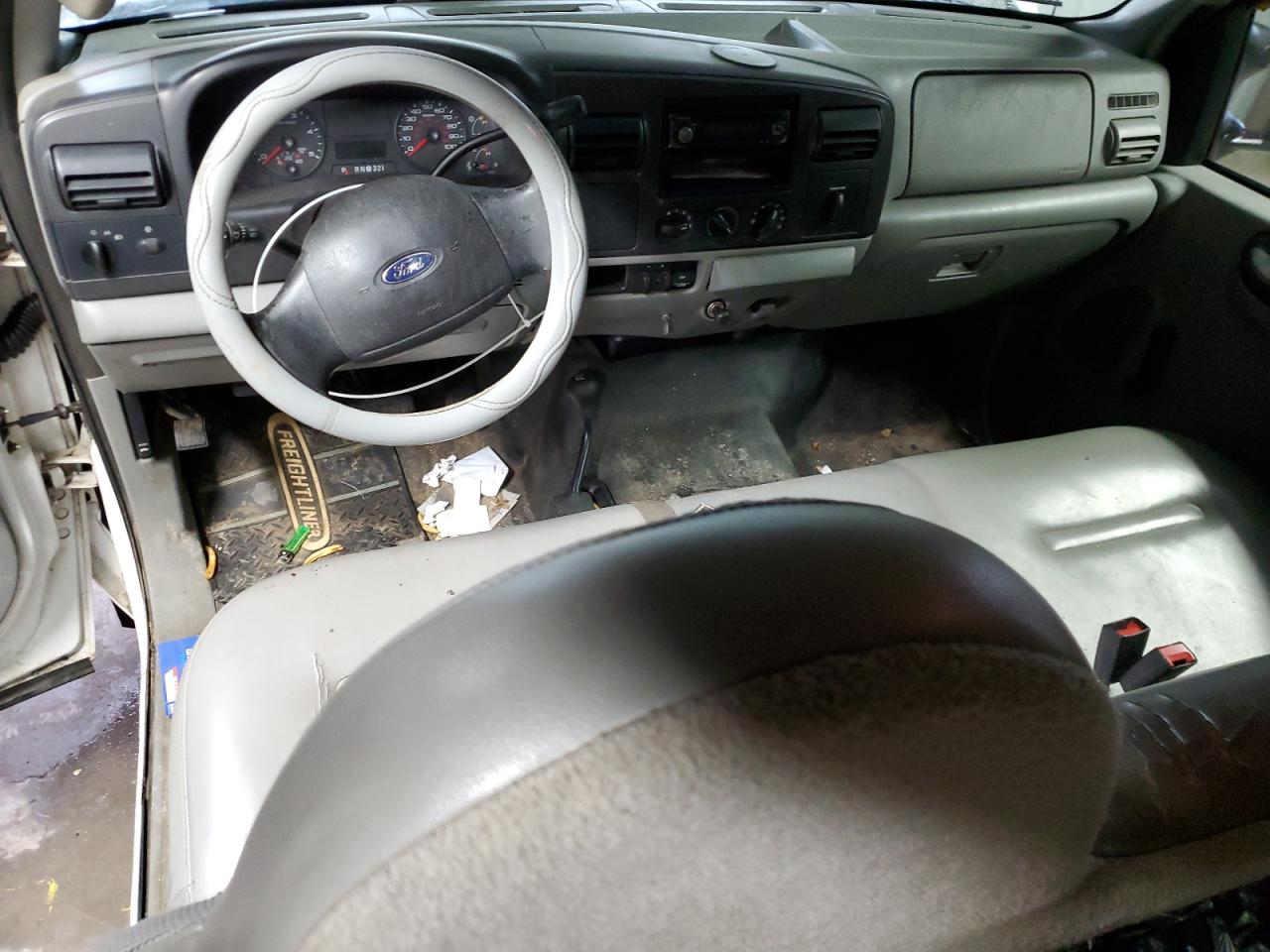 2006 Ford F250 - Image 8
