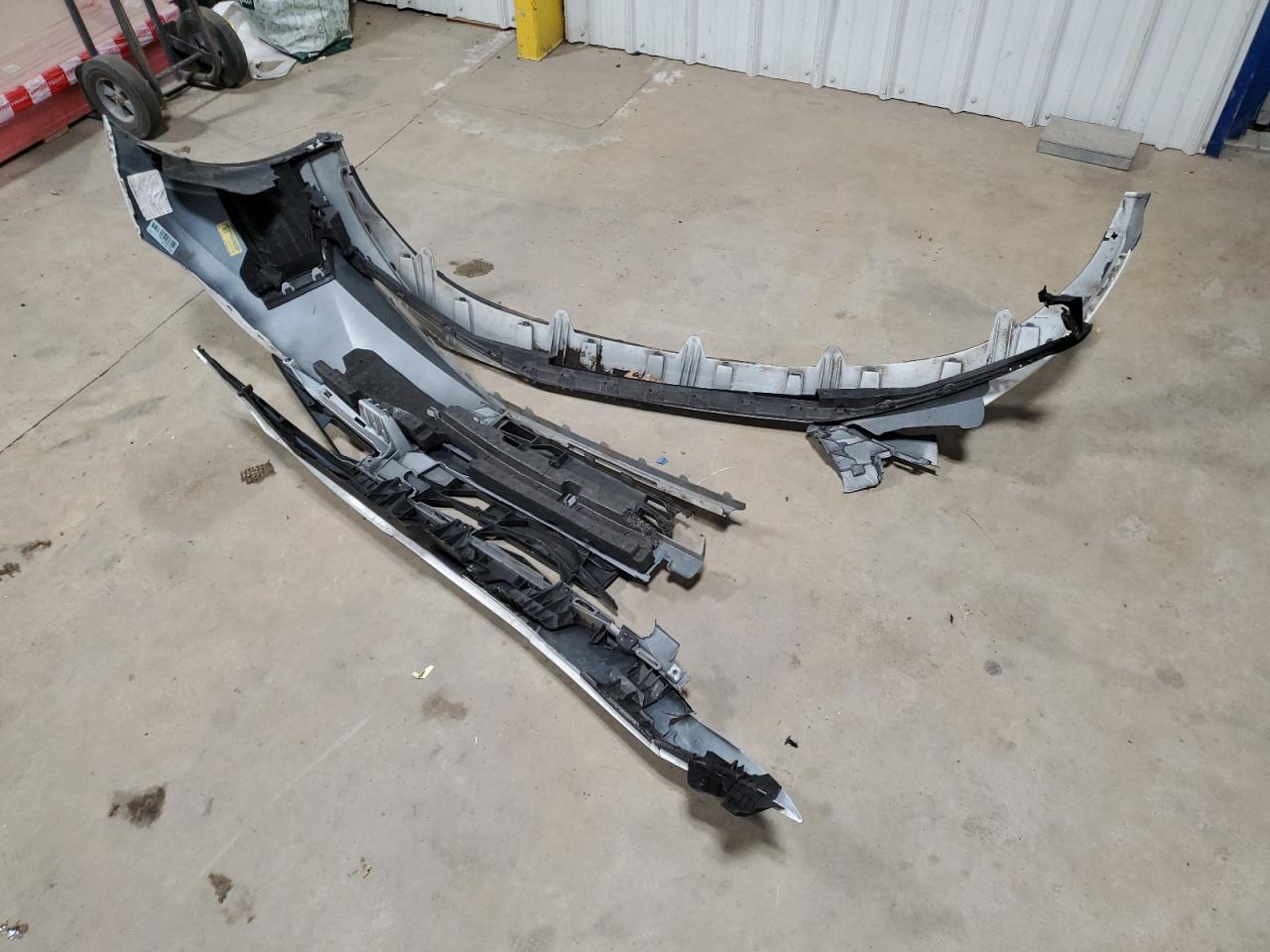 2022 Hyundai Elantra - Image 12