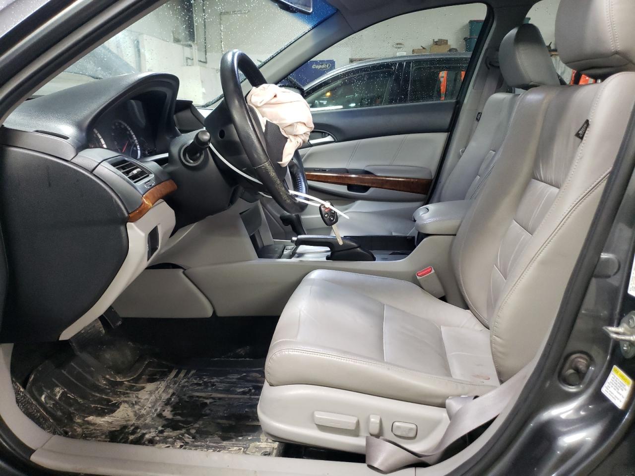 2012 Honda Accord - Image 7