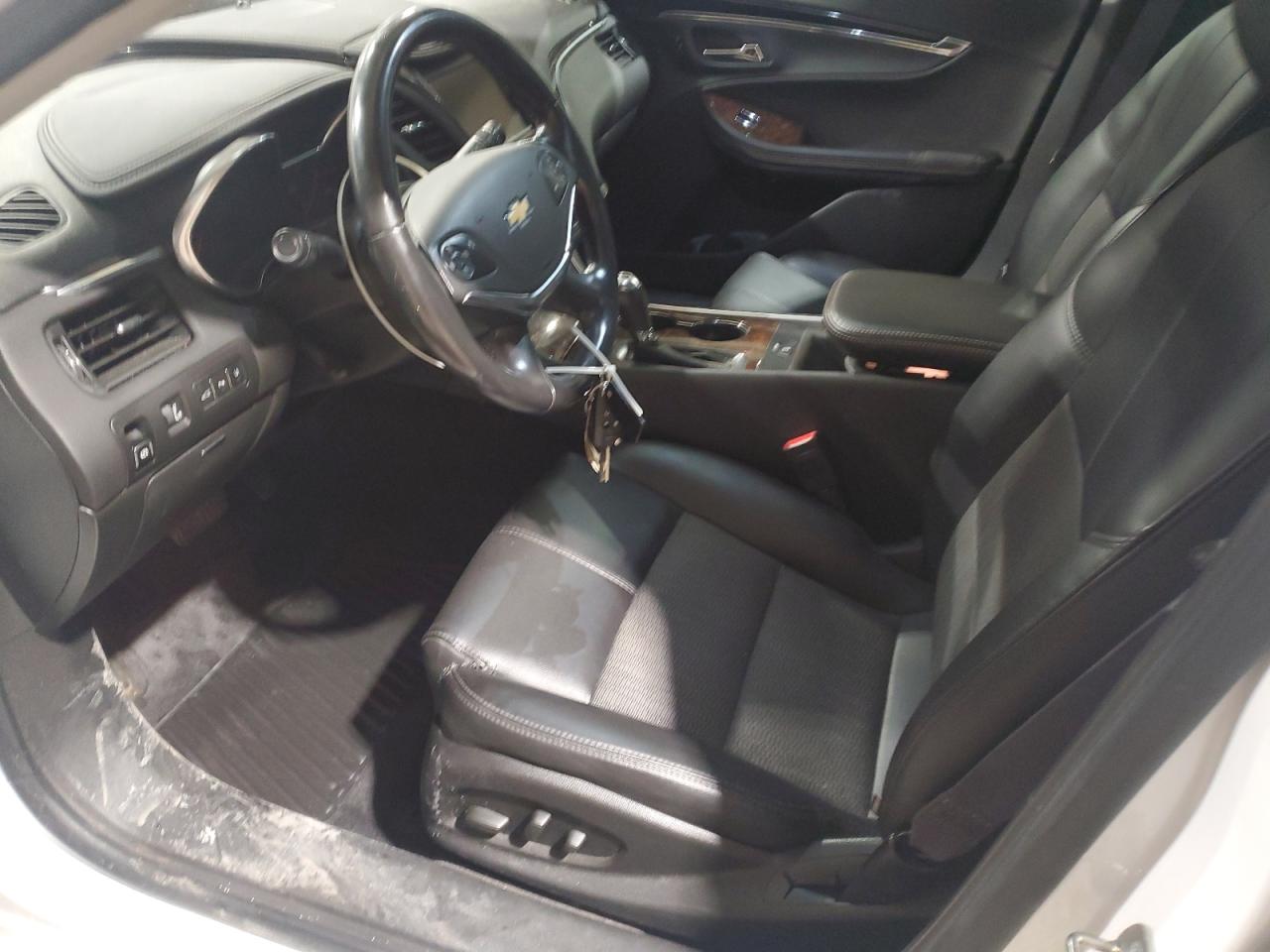 2015 Chevrolet Impala - Image 7
