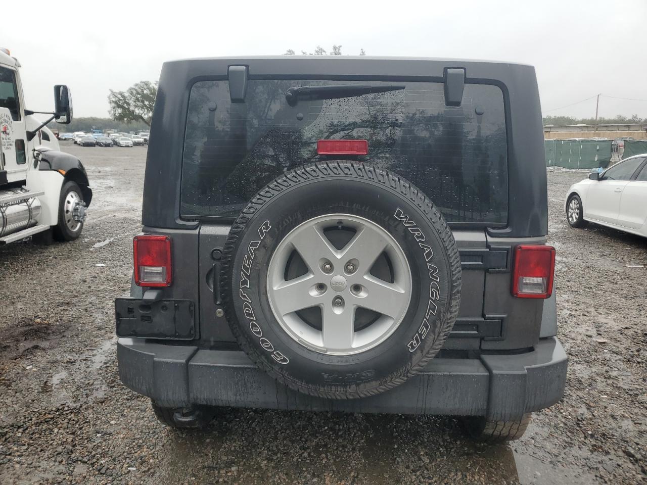 2018 Jeep Wrangler - Image 6