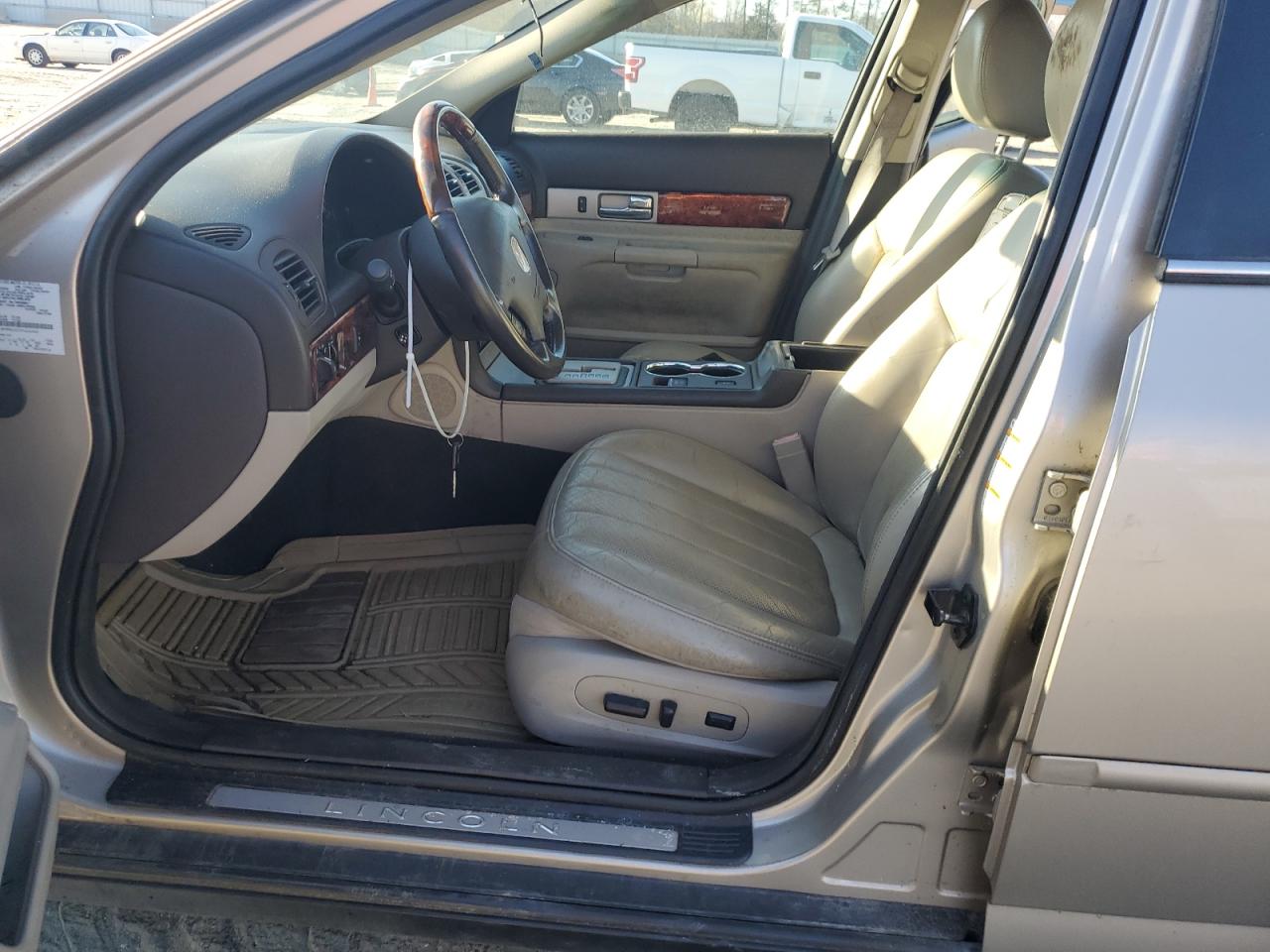 2003 Lincoln LS - Image 7