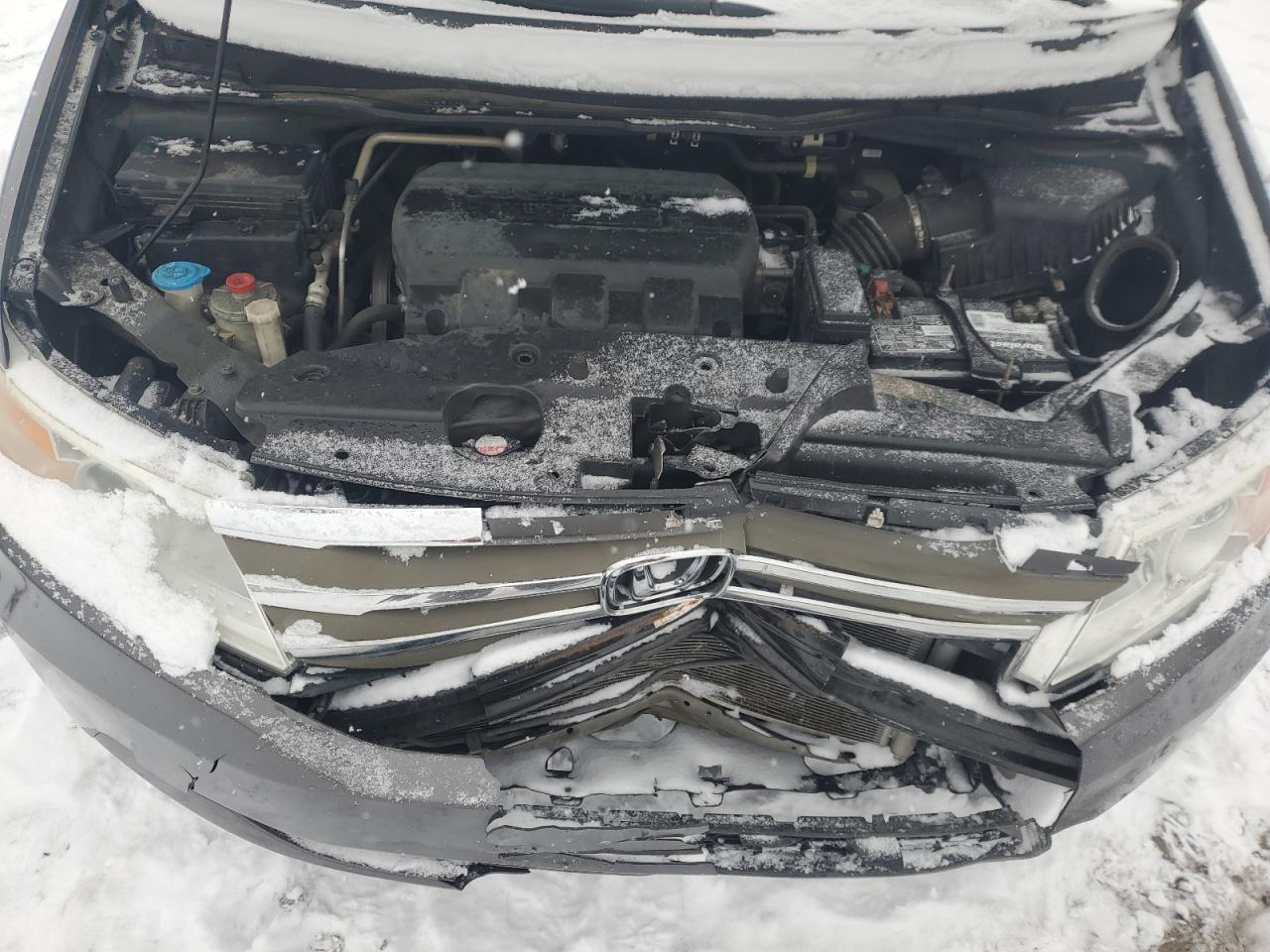 2012 Honda Odyssey - Image 14