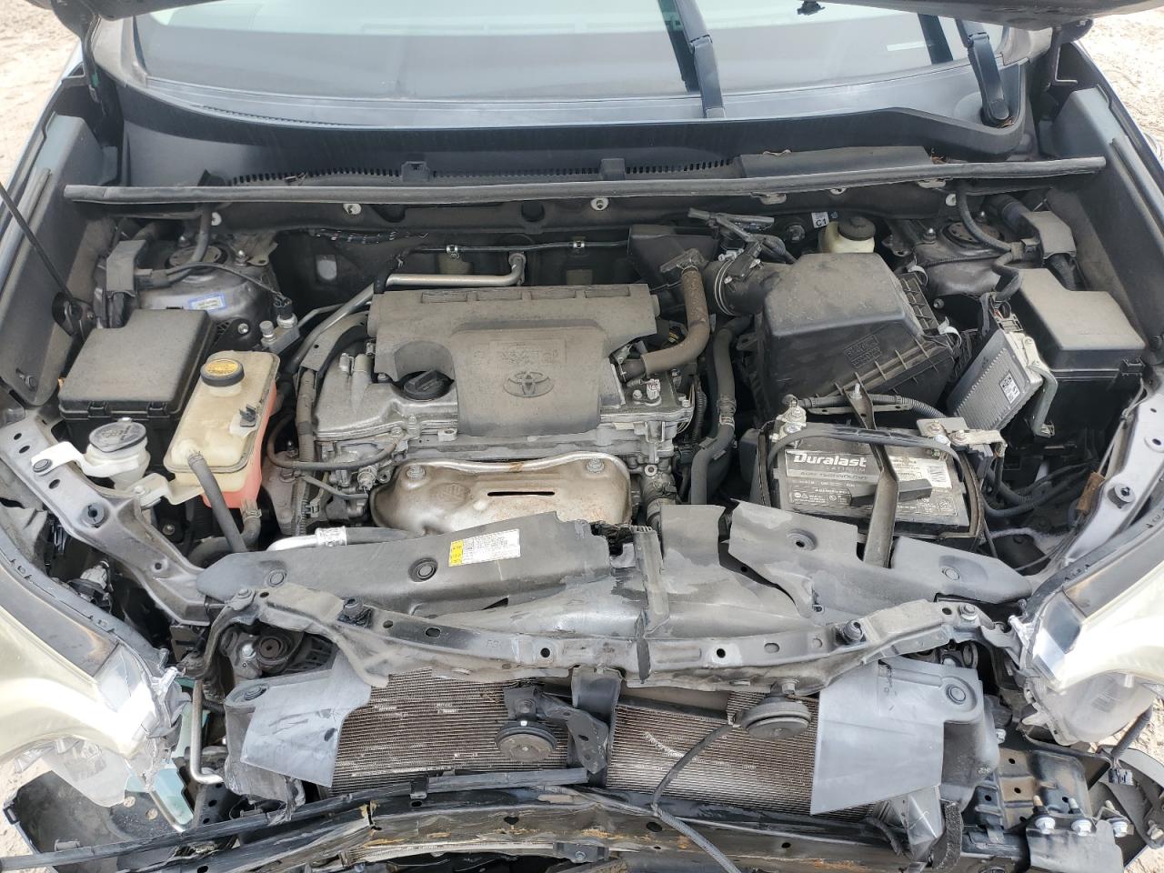 2017 Toyota RAV 4 - Image 12