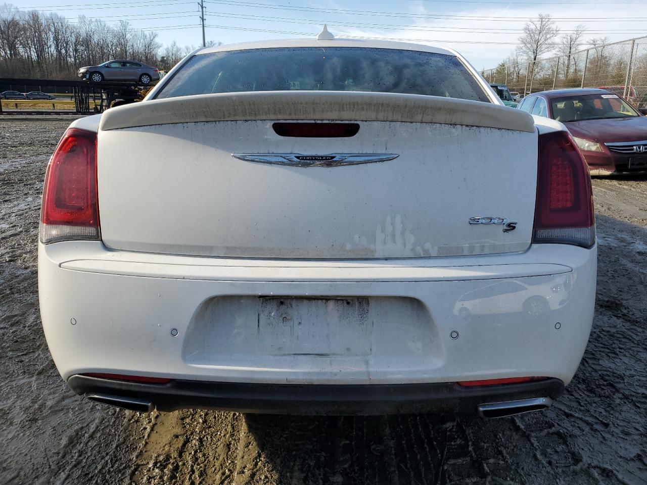 2018 Chrysler 300 - Image 6