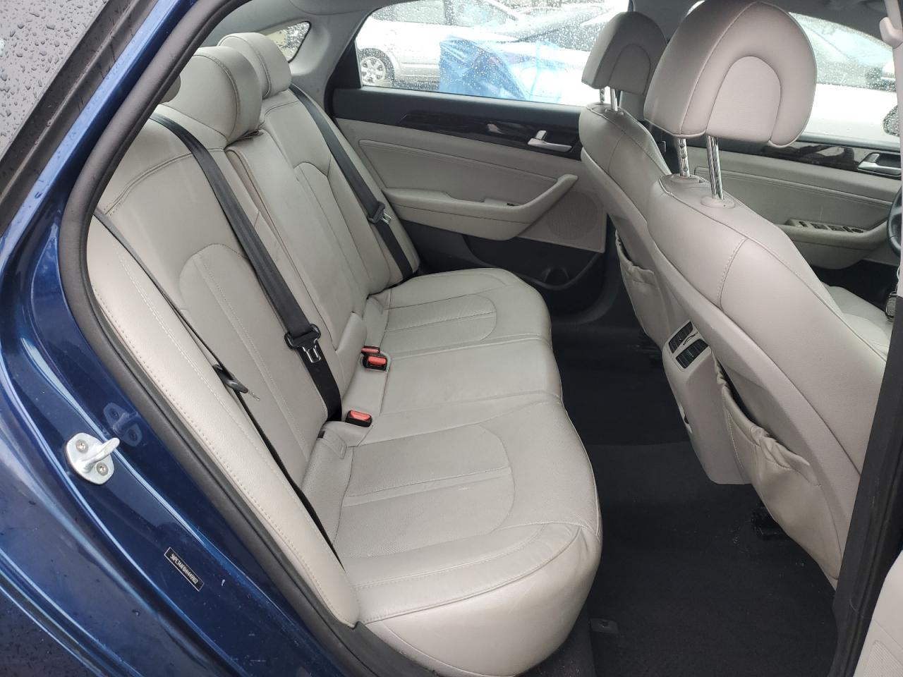 2017 Hyundai Sonata - Image 10