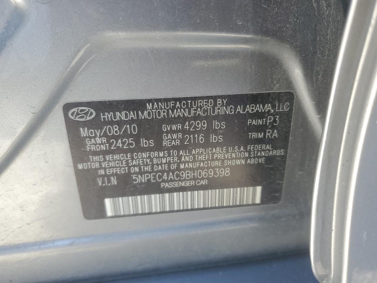 2011 Hyundai Sonata - Image 12