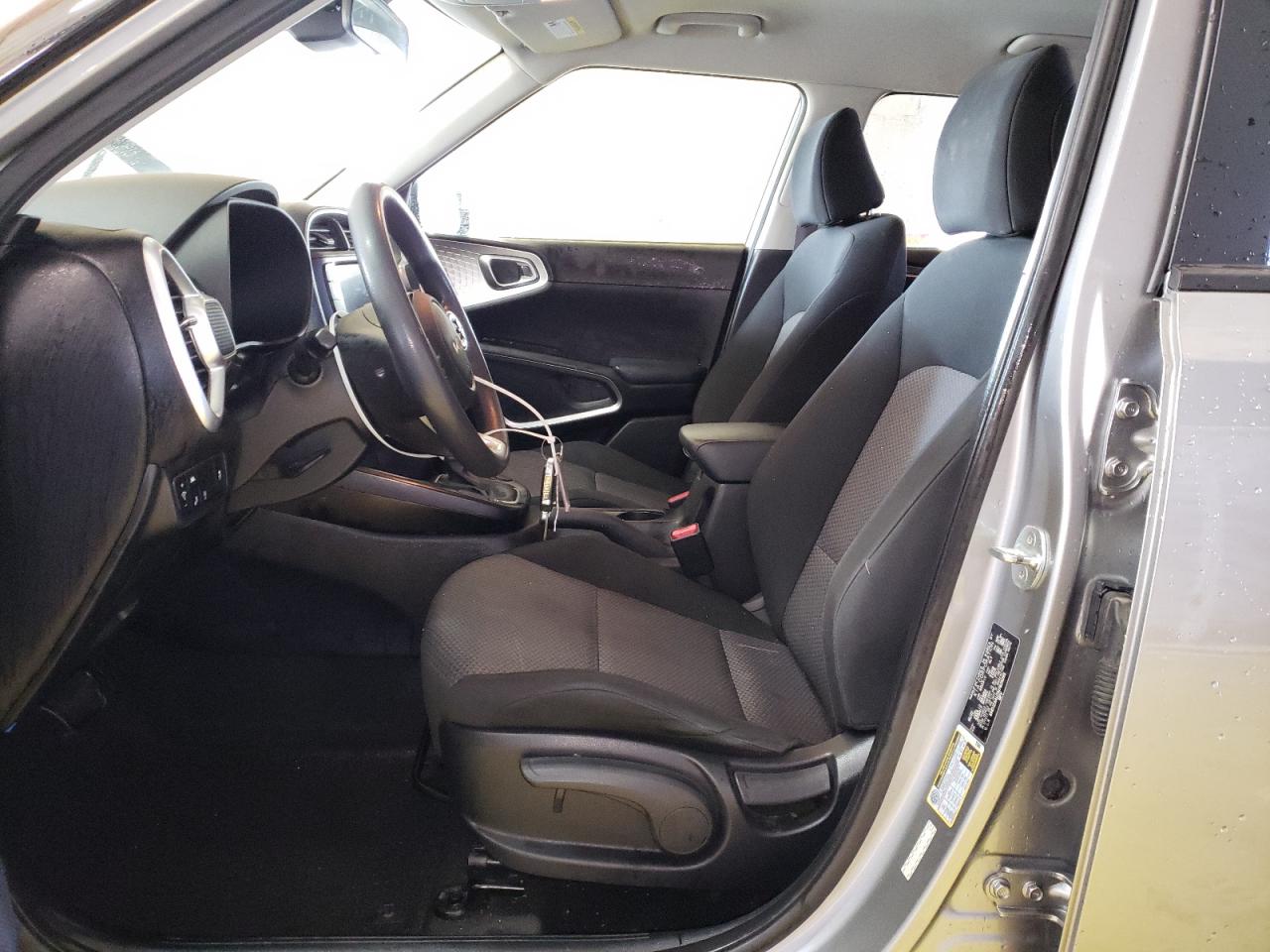 2022 Kia Soul - Image 7