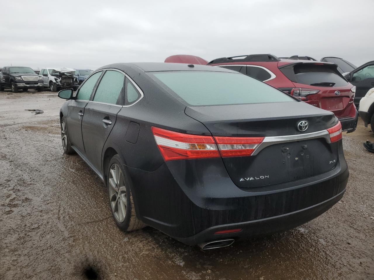 2014 Toyota Avalon - Image 2