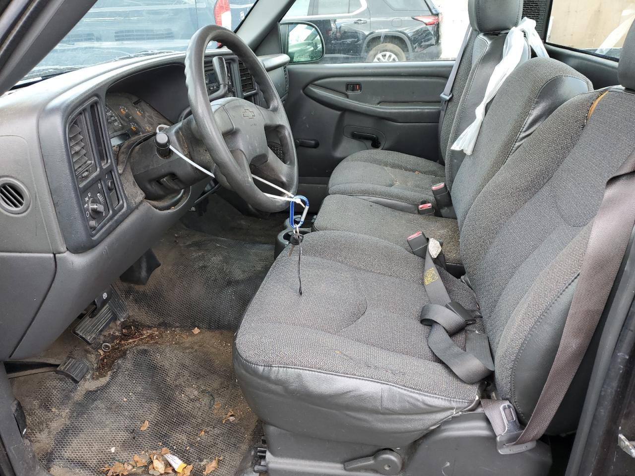 2005 Chevrolet Silverado - Image 7