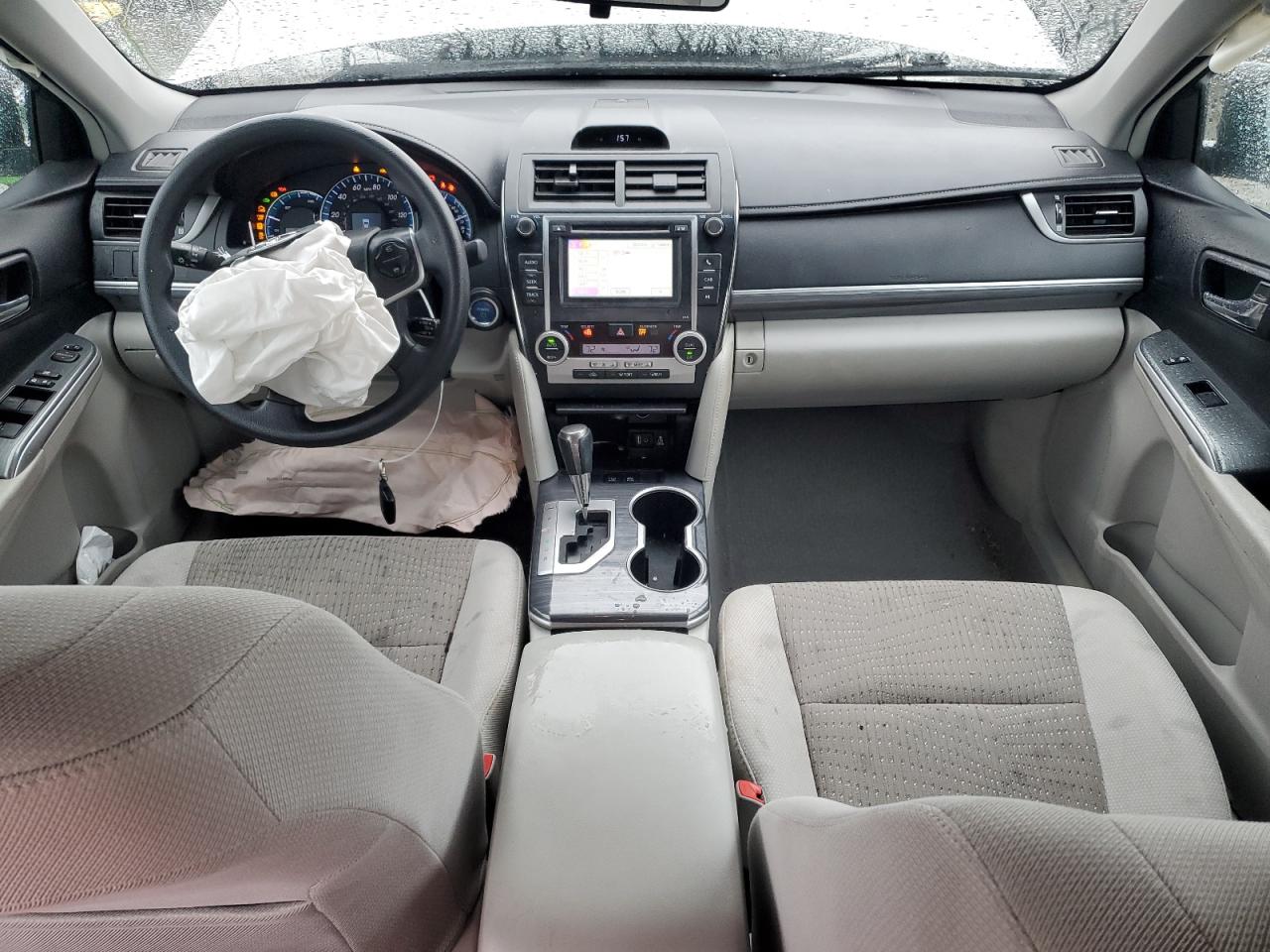 2013 Toyota Camry - Image 8