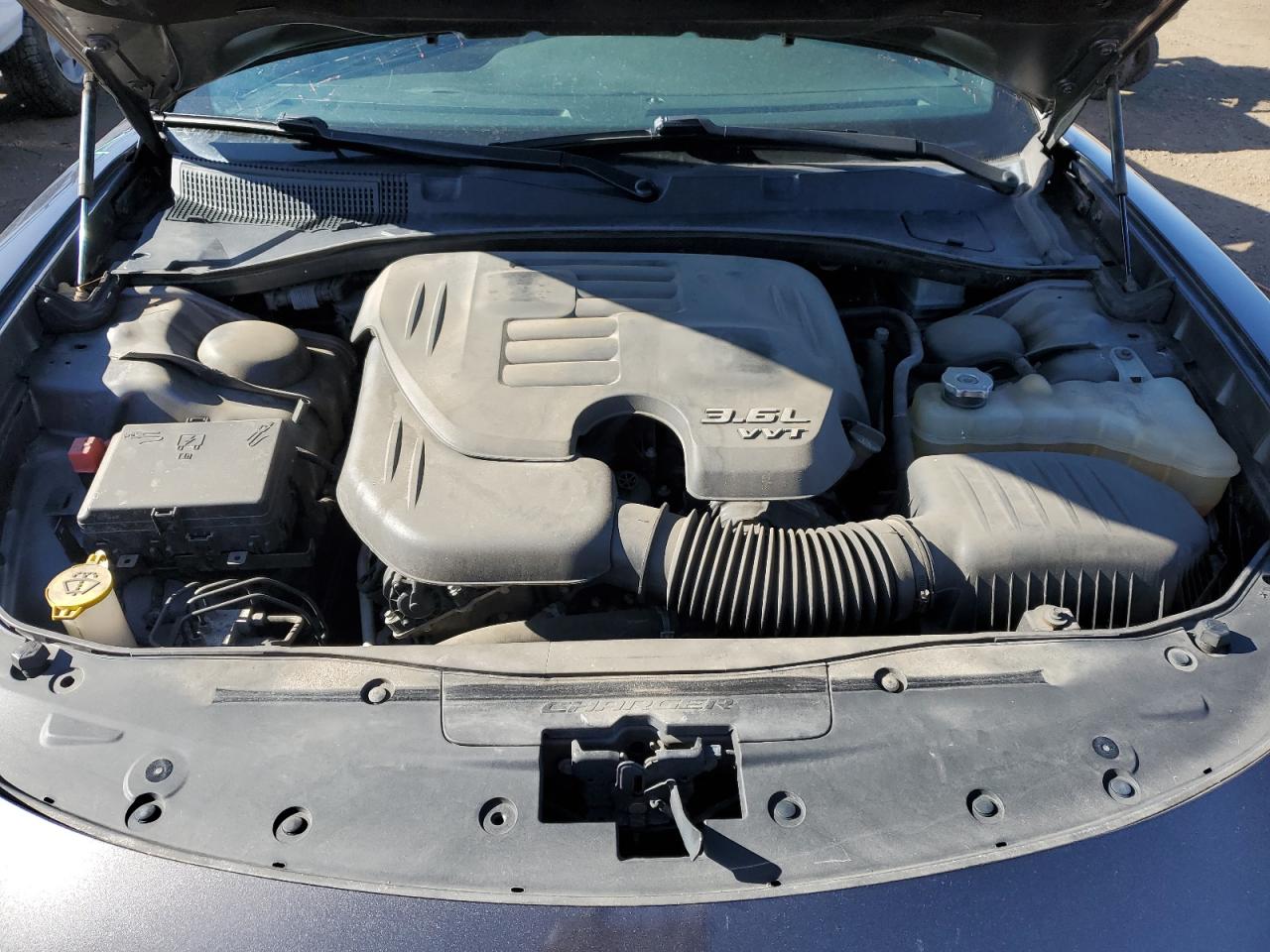 2017 Dodge Charger - Image 11