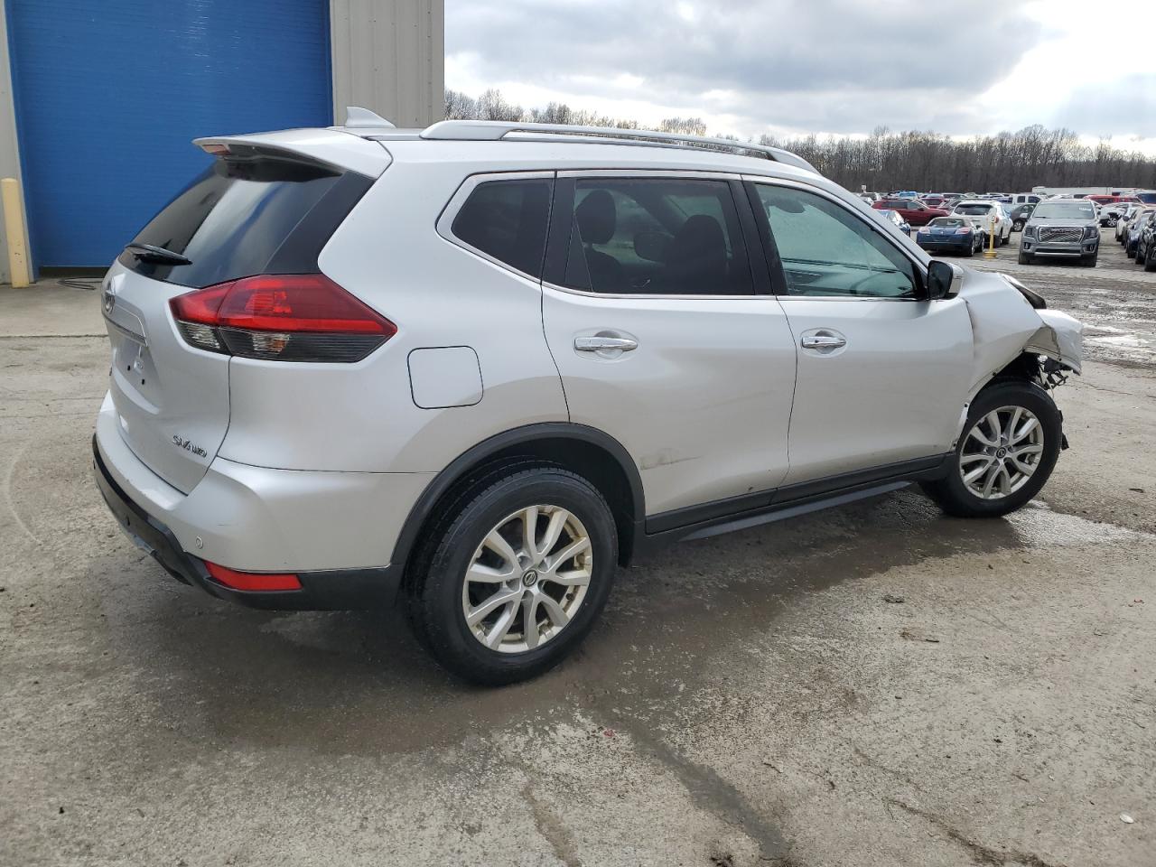 2019 Nissan Rogue - Image 3