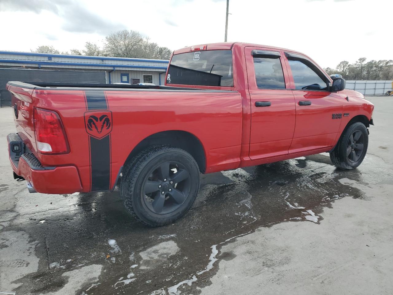 2016 RAM 1500 - Image 3