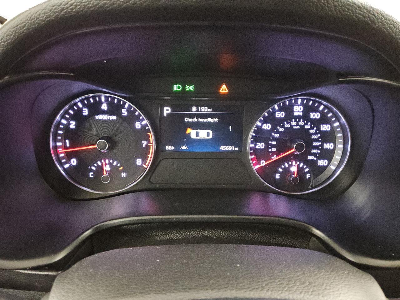 2023 Kia Forte - Image 9