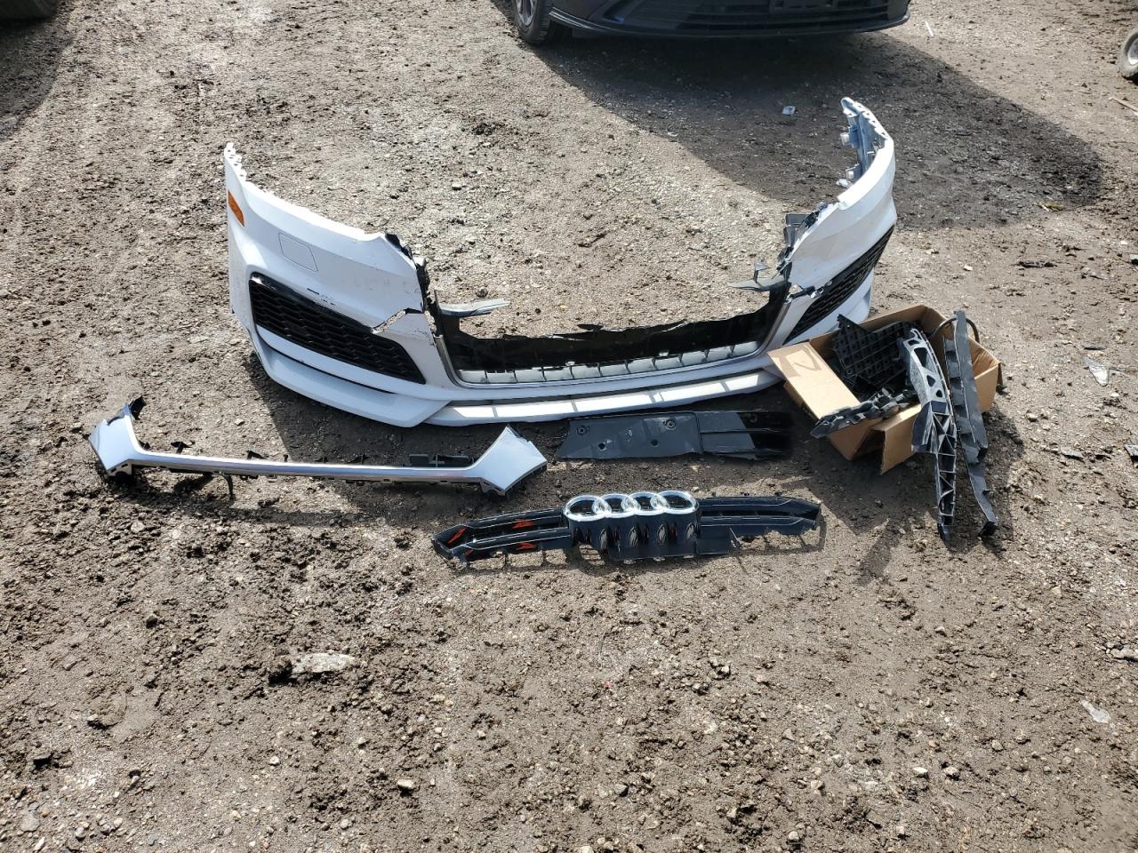 2018 Audi Q3 - Image 12