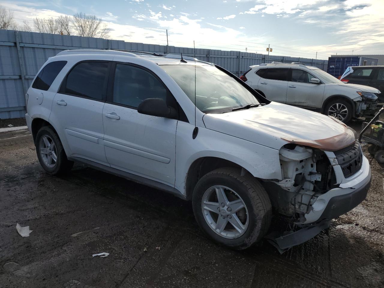 2005 Chevrolet Equinox - Image 4