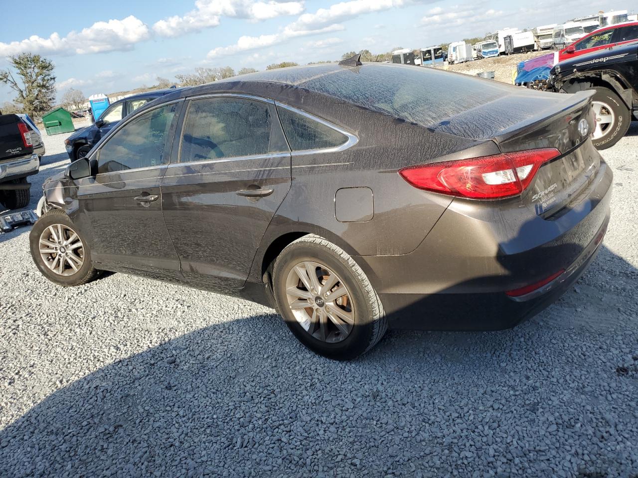 2016 Hyundai Sonata - Image 2