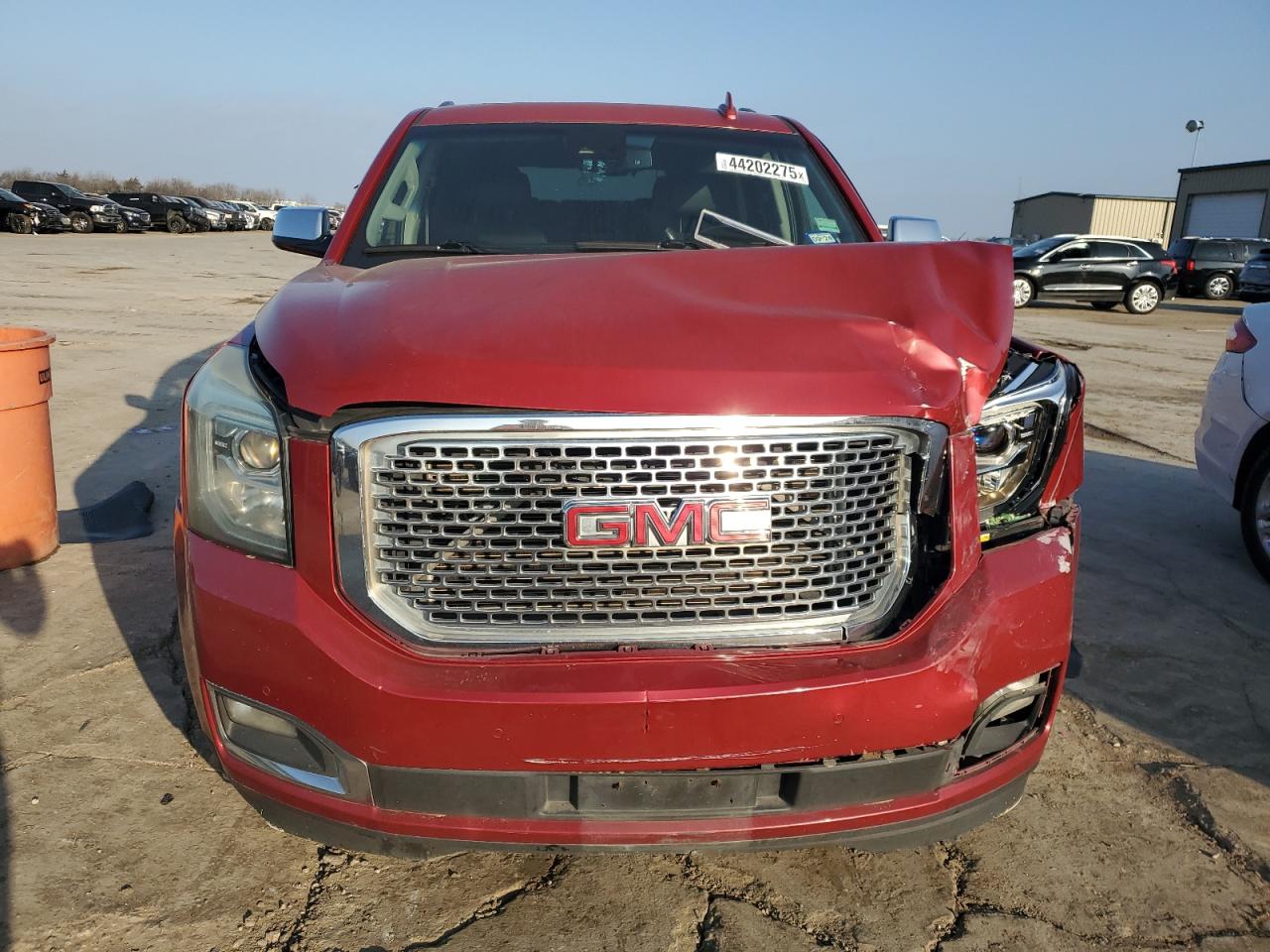 2015 GMC Yukon - Image 5