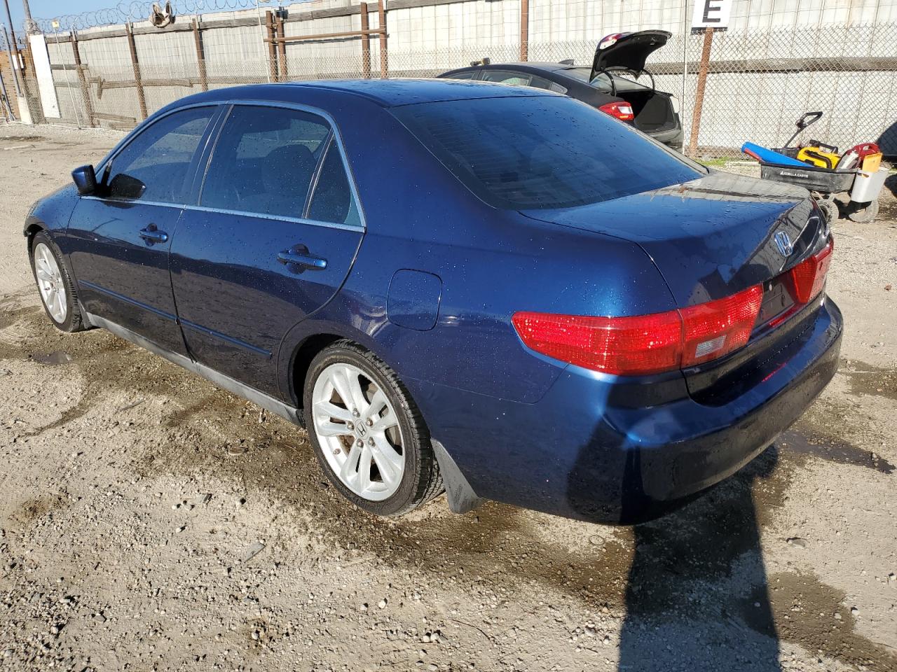 2005 Honda Accord - Image 2