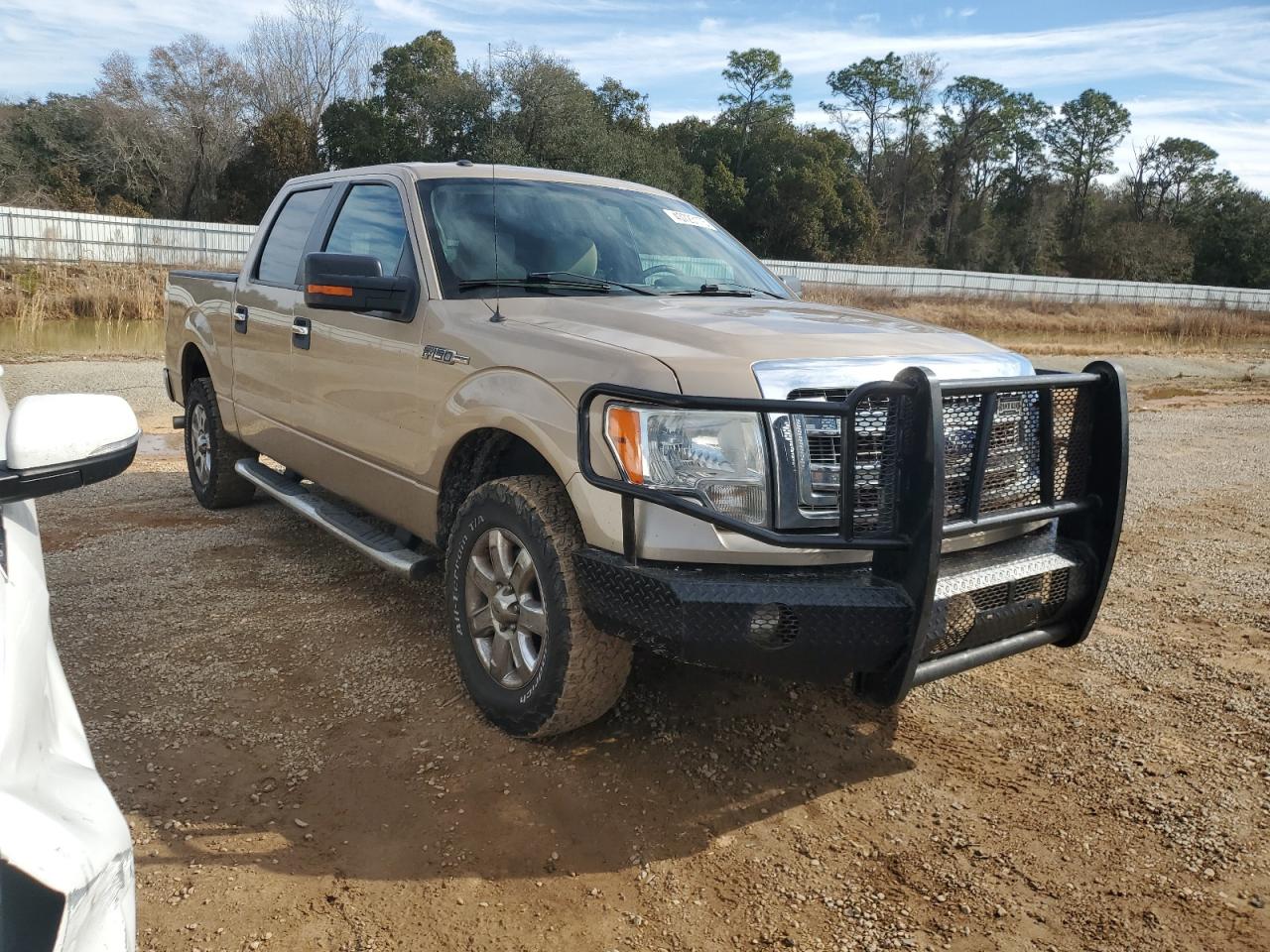 2013 Ford F-150 - Image 4