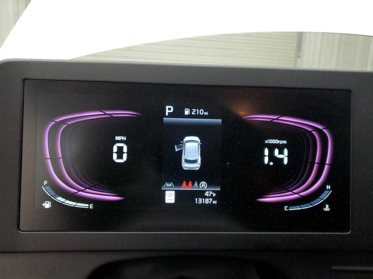 2024 Kia Sportage - Image 9