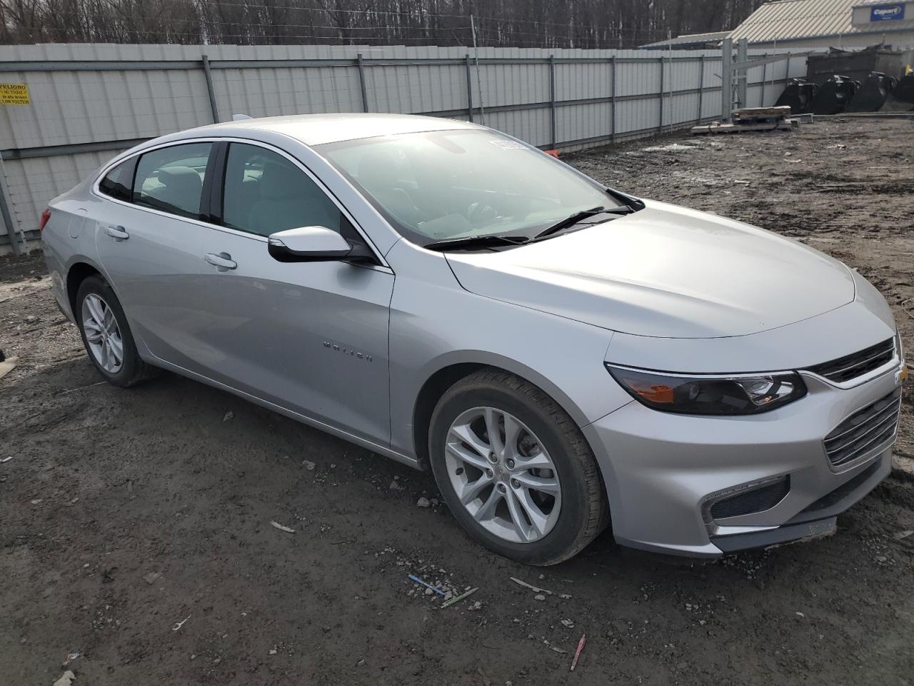 2017 Chevrolet Malibu - Image 4