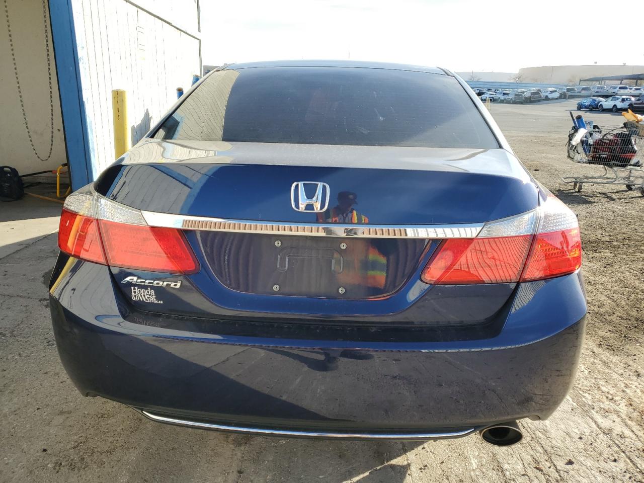 2015 Honda Accord - Image 6