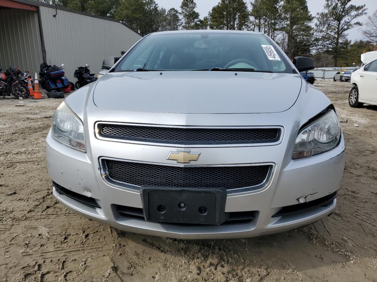 2012 Chevrolet Malibu - Image 5