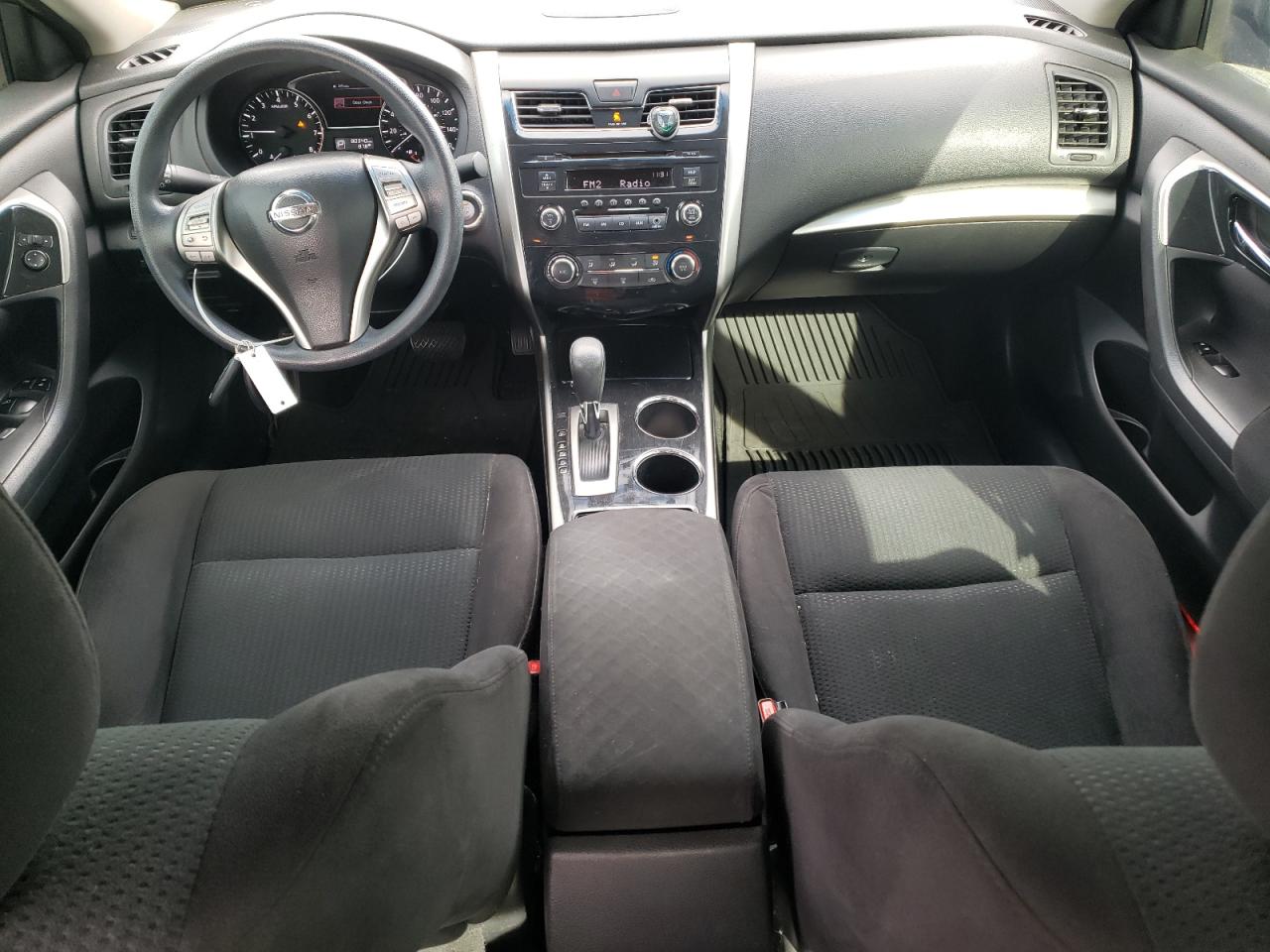 2014 Nissan Altima - Image 8