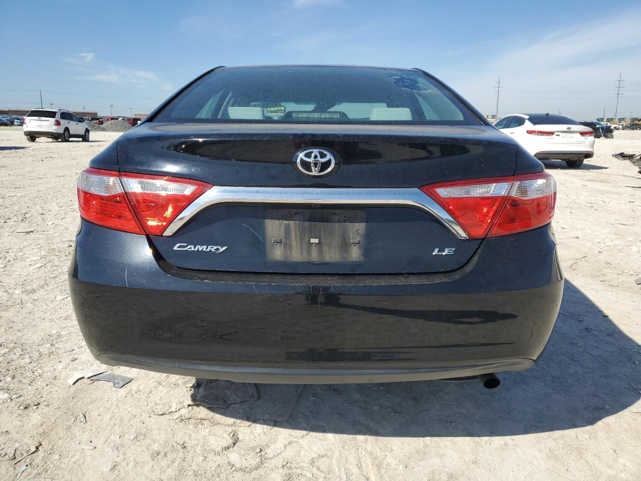 2015 Toyota Camry - Image 6
