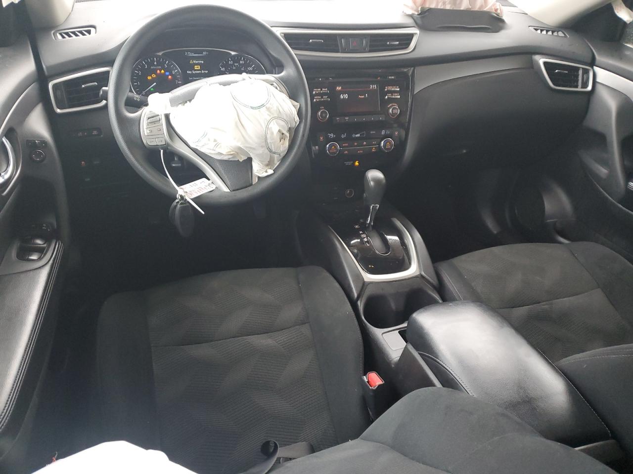 2015 Nissan Rogue - Image 8