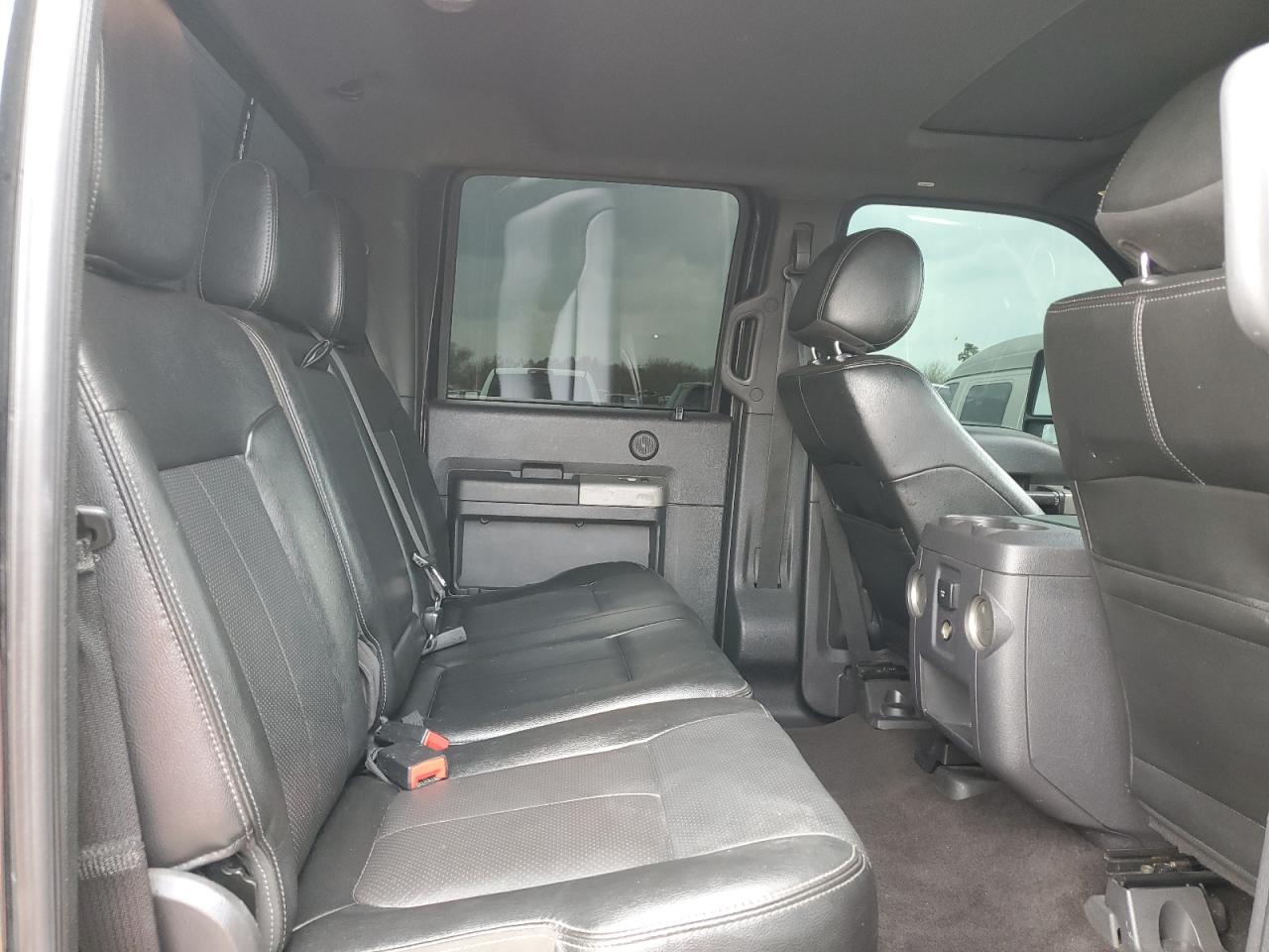 2015 Ford F250 - Image 10